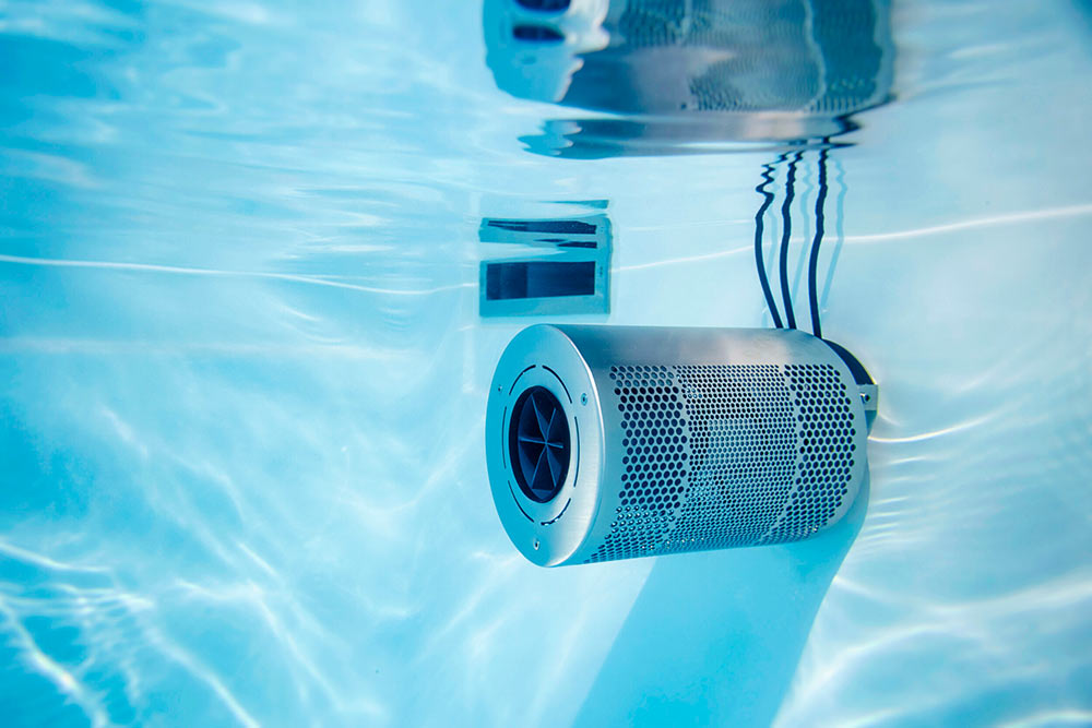 Навесной противоток в бассейне EVAstream